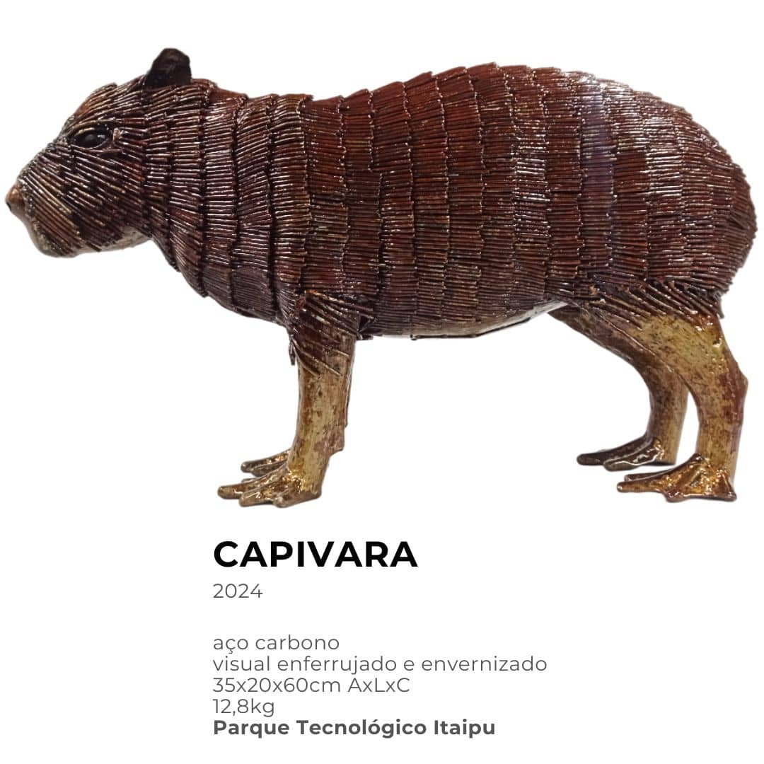 capibara escultura realista de uma capivara em metal